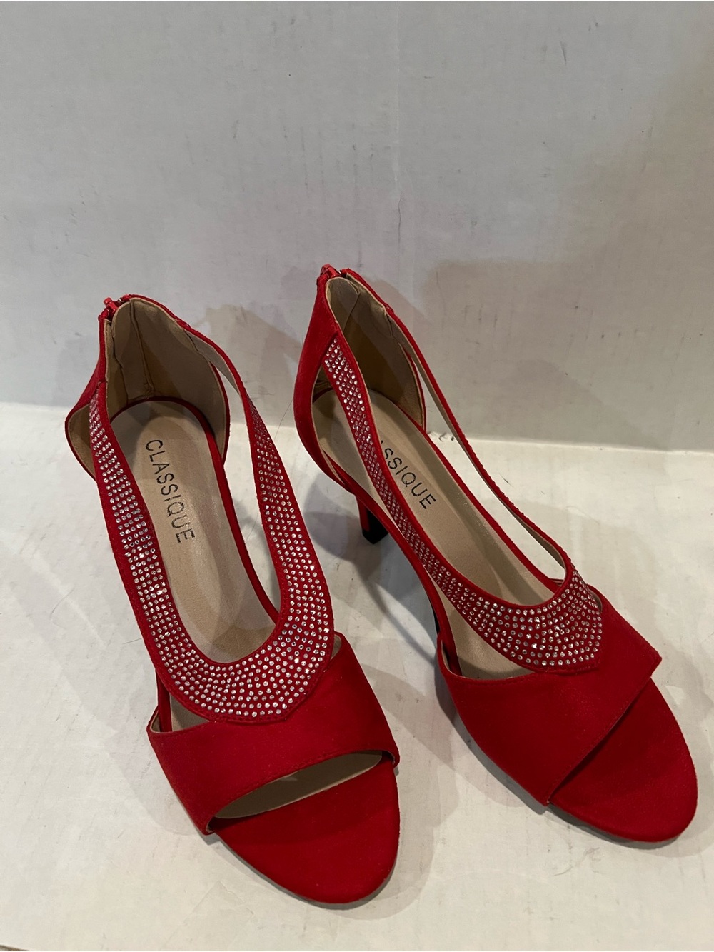 Classique Rhinestone Band Sandal - Picture 12 of 15